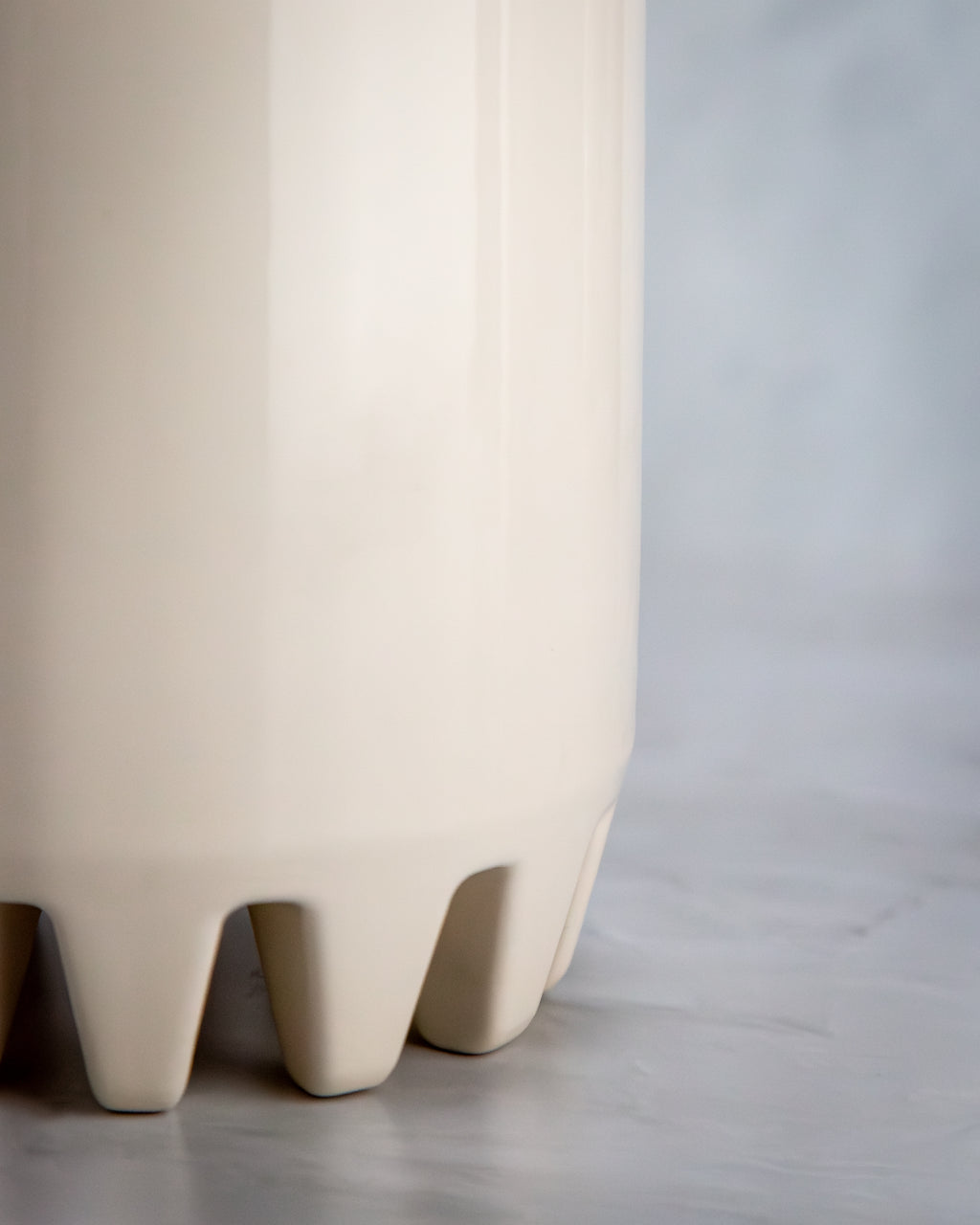 1002 - Ceramic Vessel - Polished Pewter Liner